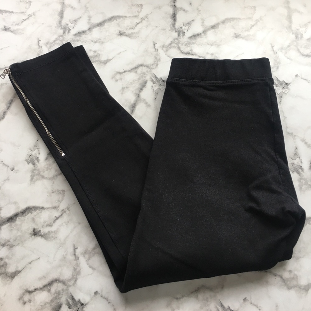 GAP zippered leggings